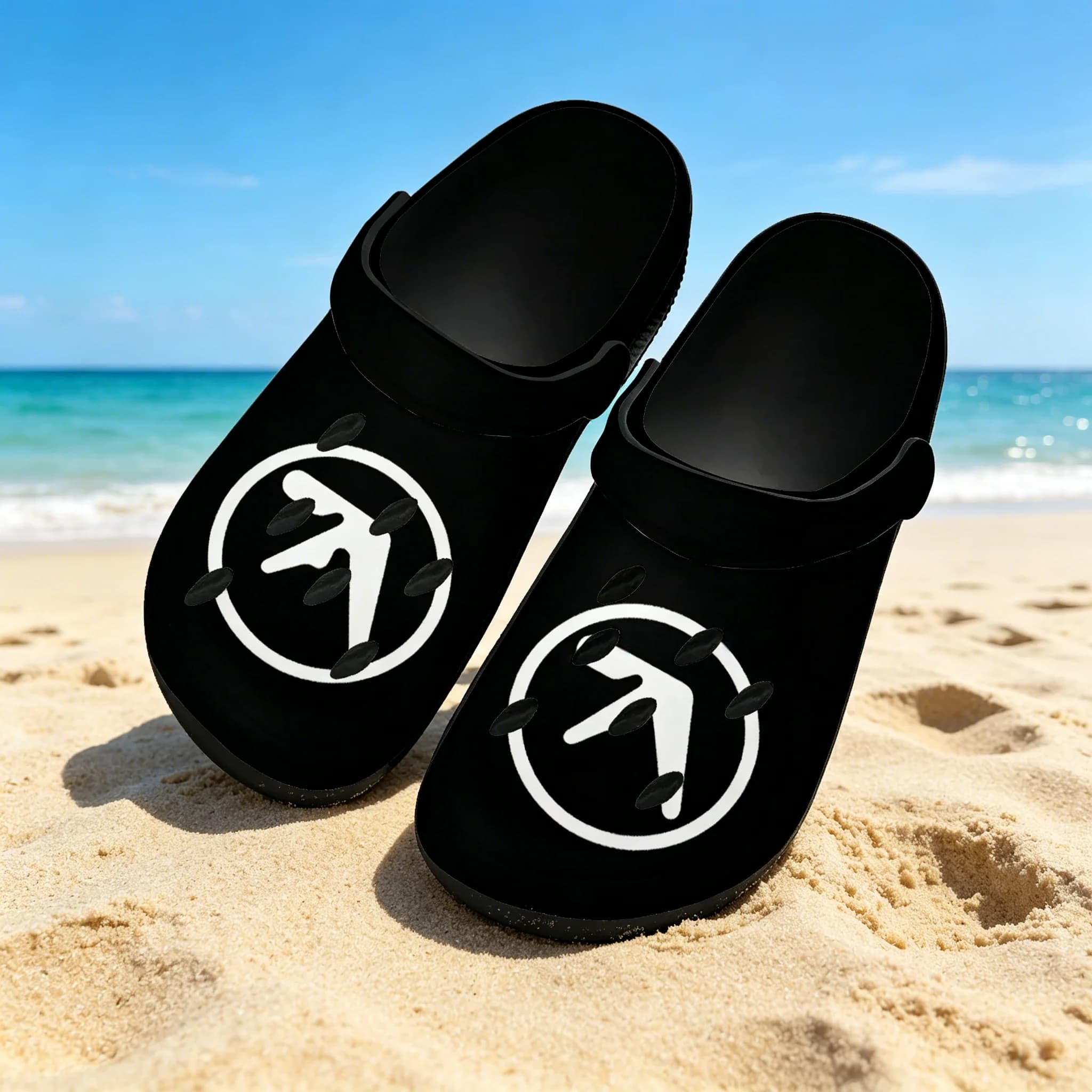 Aphex Twin Electronic Music Mixer Unisex Hollow Clogs, 3D All Over Print Breathable Non-Slip Lightweight Summer Garden Beach Poo