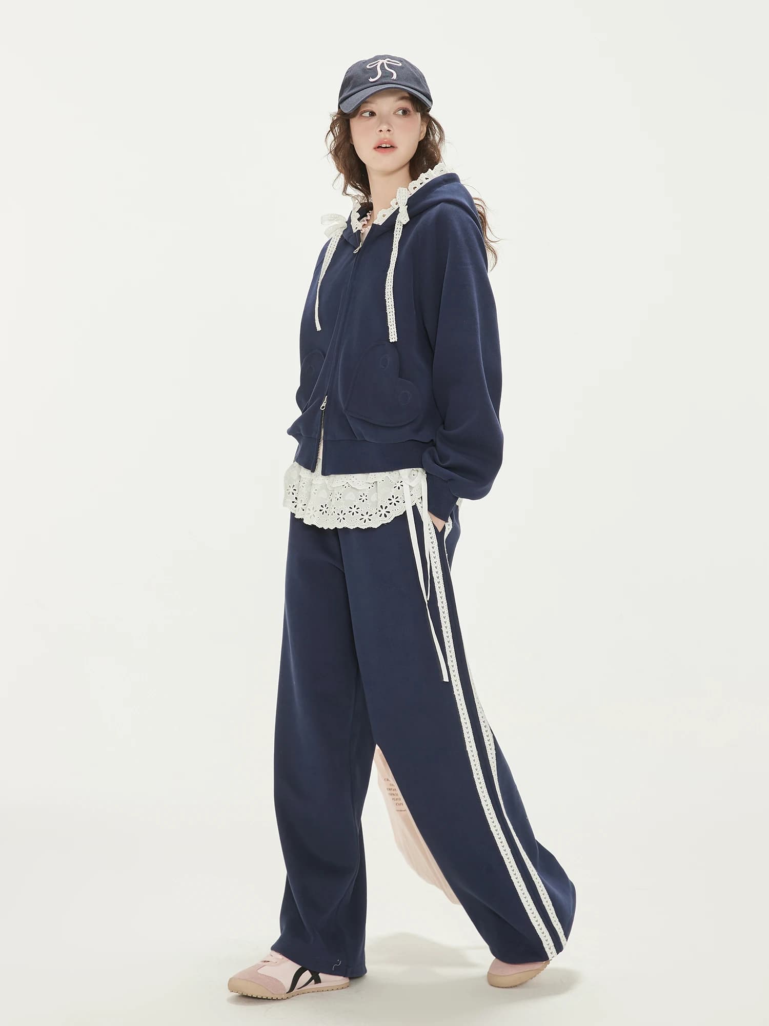 Casual Lace Splice Hoodie Sweatshirt And Pants Set Women's Long Holiday Fashion Ensemble Spring Autumn Warm Zipper Closure