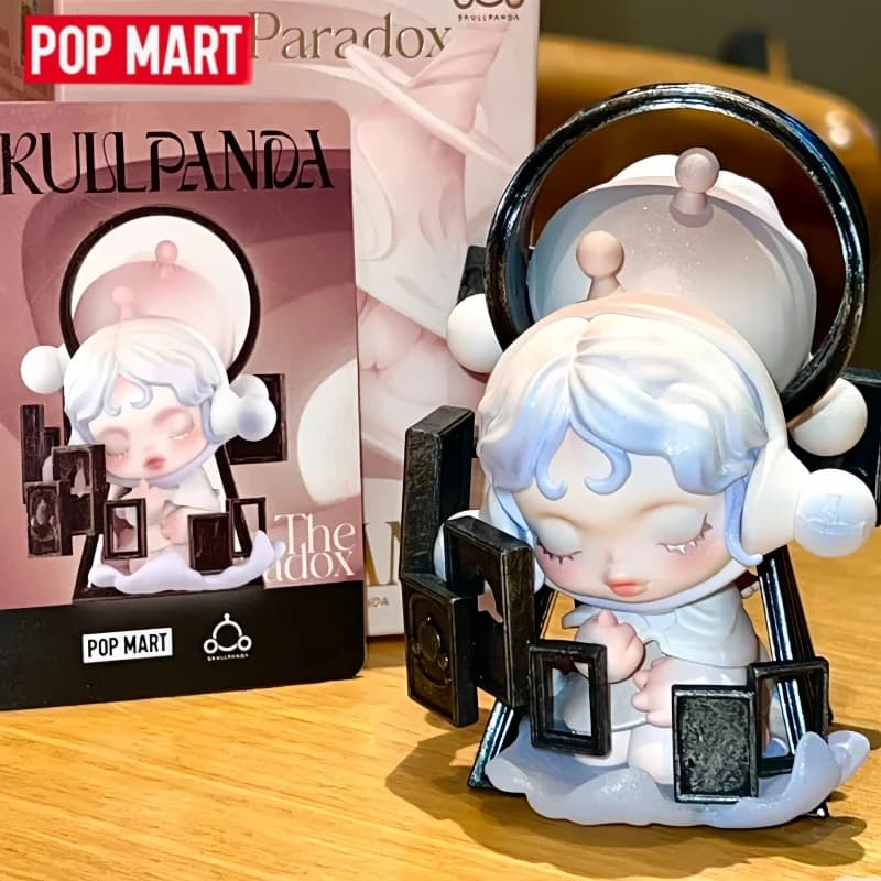 Nuovo POP MART Originale SKULLPANDA The Paradox Series Blind Box Mystery Box Giocattoli Bambola Anime Carina Statuetta Ornamenti Regali