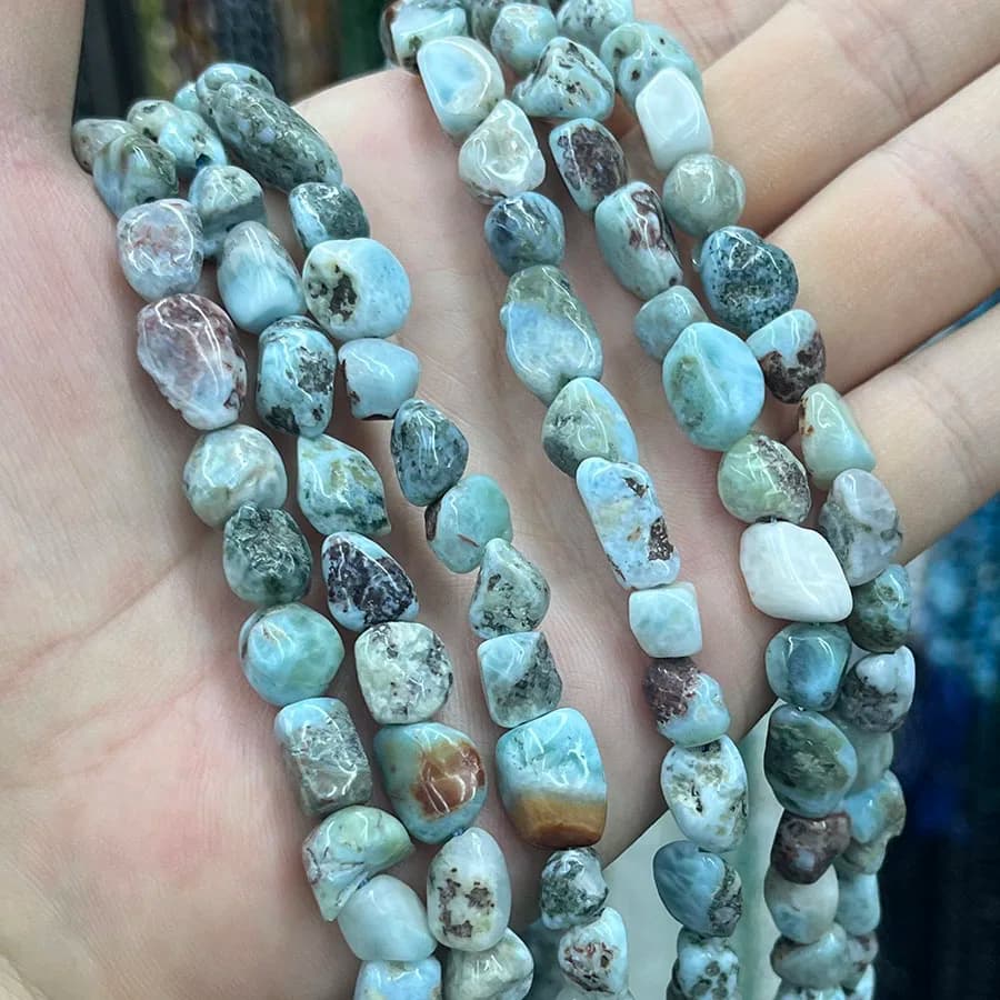 Perline sfaccettate irregolari in pietra larimar di cristallo naturale sezione conformale per la creazione di gioielli braccialetto collana fai da te 15 ''