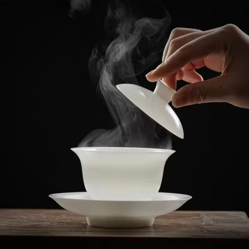 Elegant Glass Liuli Gaiwan Ceramic Tea Bowl Set with Cup Tray for Home Brewing Chinese Tea Ceremony Porcelain Gift
