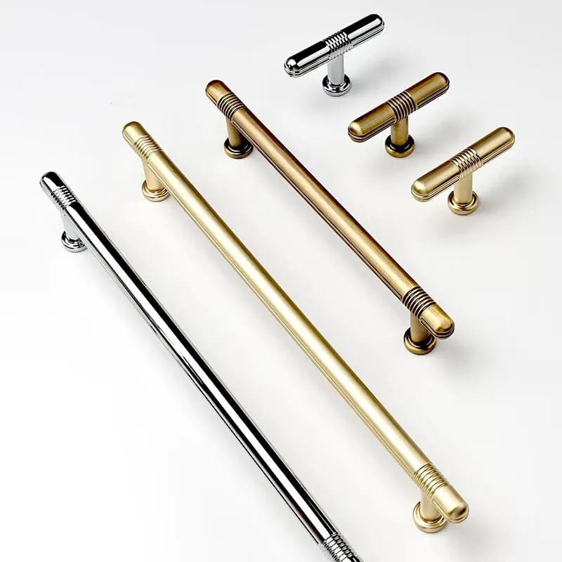 Maniglia per armadio in bronzo antico Maniglia per scarpiera per cassetto in lega di zinco Maniglia per porta dell'armadio in stile americano Maniglie per mobili