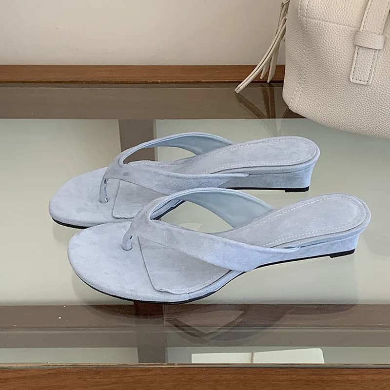 Slides Flip Flops Wedge Low Heel Shoes For Women Slippers Casual Soft Female Non-Slip Sandals Fashion Round Toe Ladies Slippers