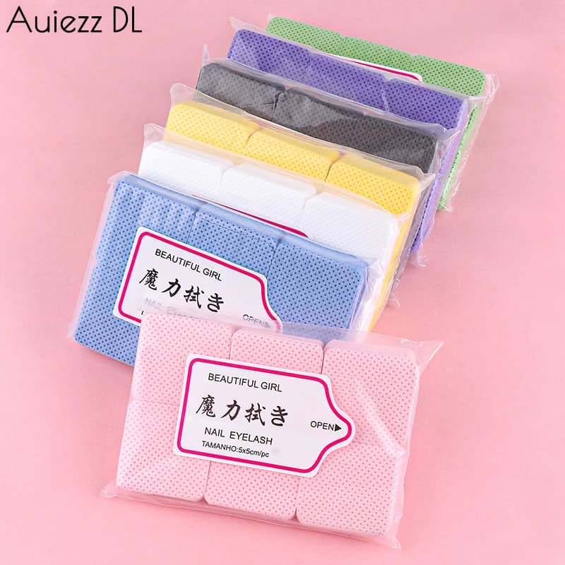 300Pcs Disposable Lint Free Nail Wipes Non-woven Nail Remover Pads Soft Absorbent Cotton Pads For Nail Polish Eyelash Glue Clean
