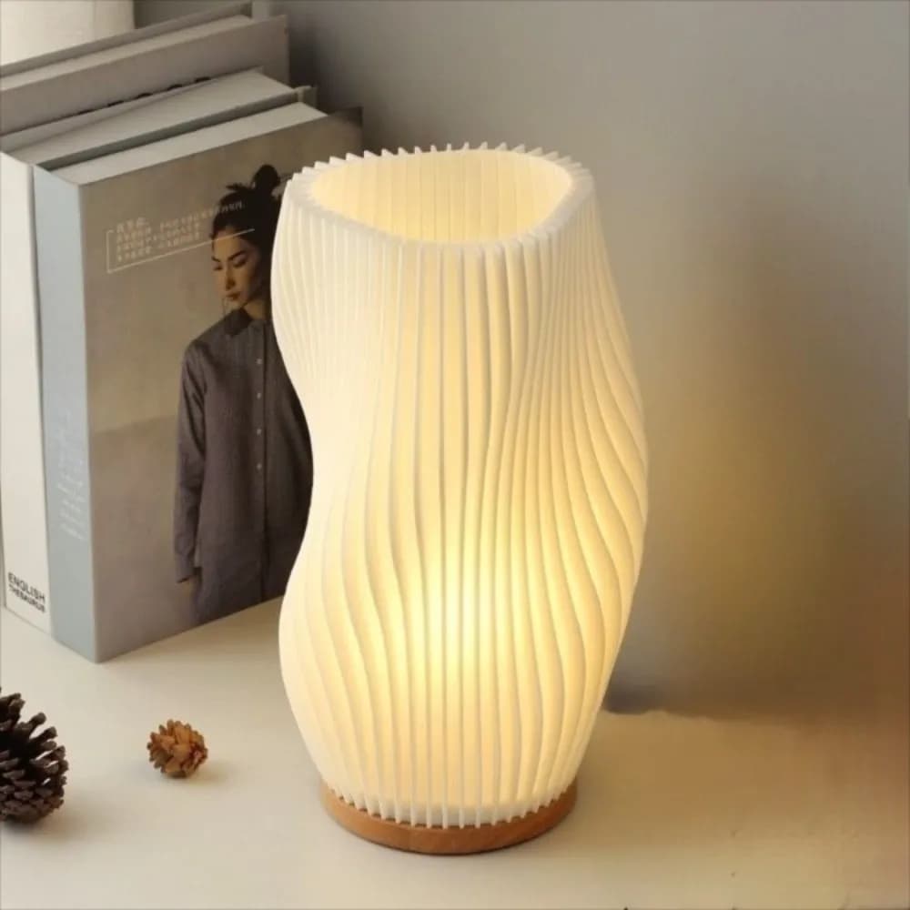 Lampada da Tavolo 3D Plissettata Dimmerabile, 3 Colori, Protezione Occhi, Base in Legno, Luce Notturna, Lampada d'Atmosfera USB, Lampada da Scrivania LED Minimalista