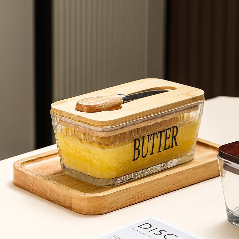 Rectangular glass container for butter with lid and knife to store cheese, western style, for domestic use, sealable container