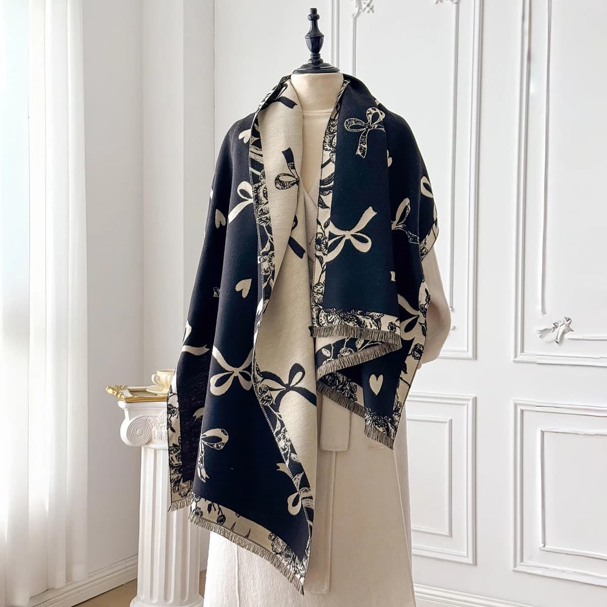 Women's scarf new elegance with bow print 2025 winter hull Pashmina Front-back scarves Women's thick blanket Wrap scarf