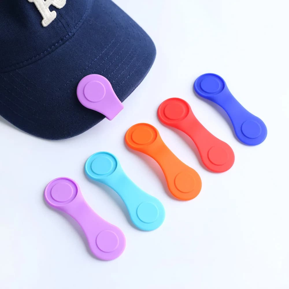 Golf Silicone Magnetic Cap Clip Golf Accessories Ball Position Mark & Hat Clip Marker & Divot Tool Pitchfork & Repair