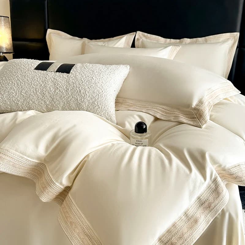 Luxury Bed Linen Set in Egyptian Cotton 600TC with Embroidery and Edge Largo, Copripiumin, Flat Bed Sheet/With Corners, Loyalty, 4 Pieces