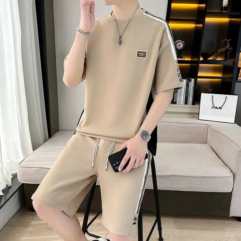 Completo Sportivo Casual da Uomo Estivo per Corsa e Sport, Due Pezzi, Outfit Cool per Adolescenti, T-shirt e Pantaloni