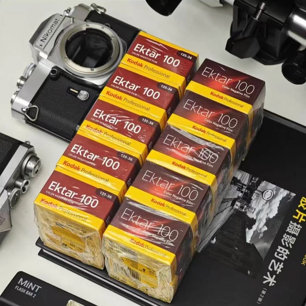 Kodak ektar100 Pellicola 135 Colori Negativi 35MM Colore Ricco Professionale Per 135 Fotocamere Film H35/M38/M35 (Data di Scadenza: 2026)