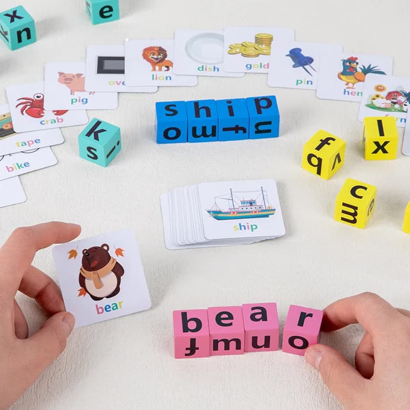 Gioco di ortografia con parole in legno, giocattolo per l'apprendimento dell'alfabeto per ragazzi e ragazze in età prescolare, lettere che leggono blocchi di costruzione con 40 carte