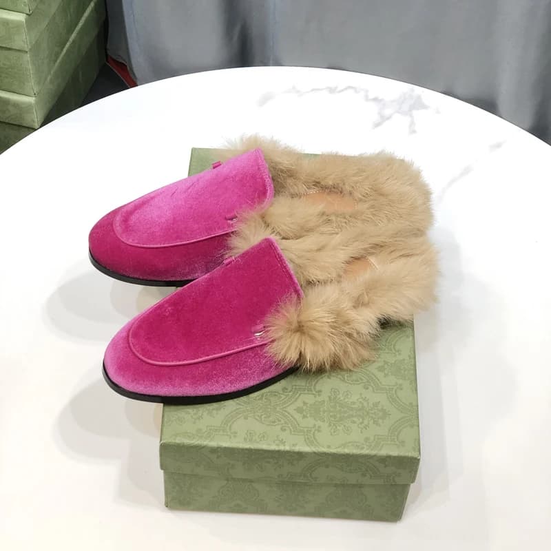 Sandali Mullers in vera pelliccia Nuove pantofole Scarpe basse pelose in pelle estiva da donna Mocassini slip on senza schienale Scivoli da esterno da donna