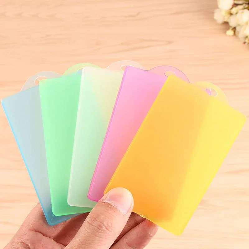 5 pezzi in PVC smerigliato trasparente in plastica dura copertina della carta Business Working Bus ID porta carte di credito studente solido custodia protettiva per carte