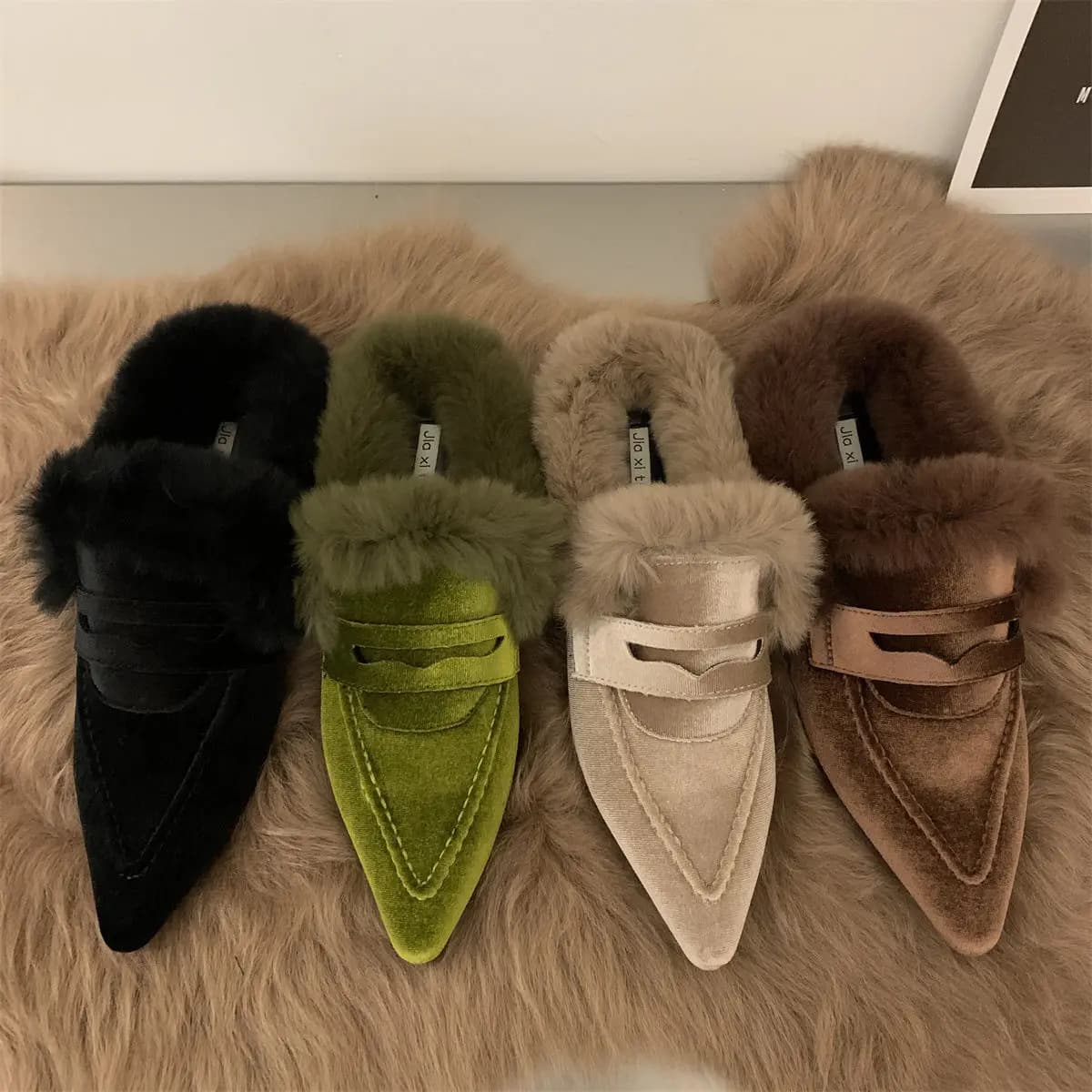Pantofole Invernali da Donna con Pelliccia Spessa, Scarpe Calde con Tacco a Piattaforma, Ciabatte Casual in Cotone, Stivali da Casa, Nuove Scarpe in Peluche per Donna 2022