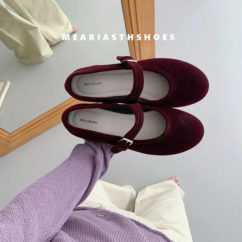 Spring Ballet Flat Shoes Women suede Leather Shoes 2026 Women Luxury Women Round Toe Flat Mary Janes Ladies loafers Shoes Buckle