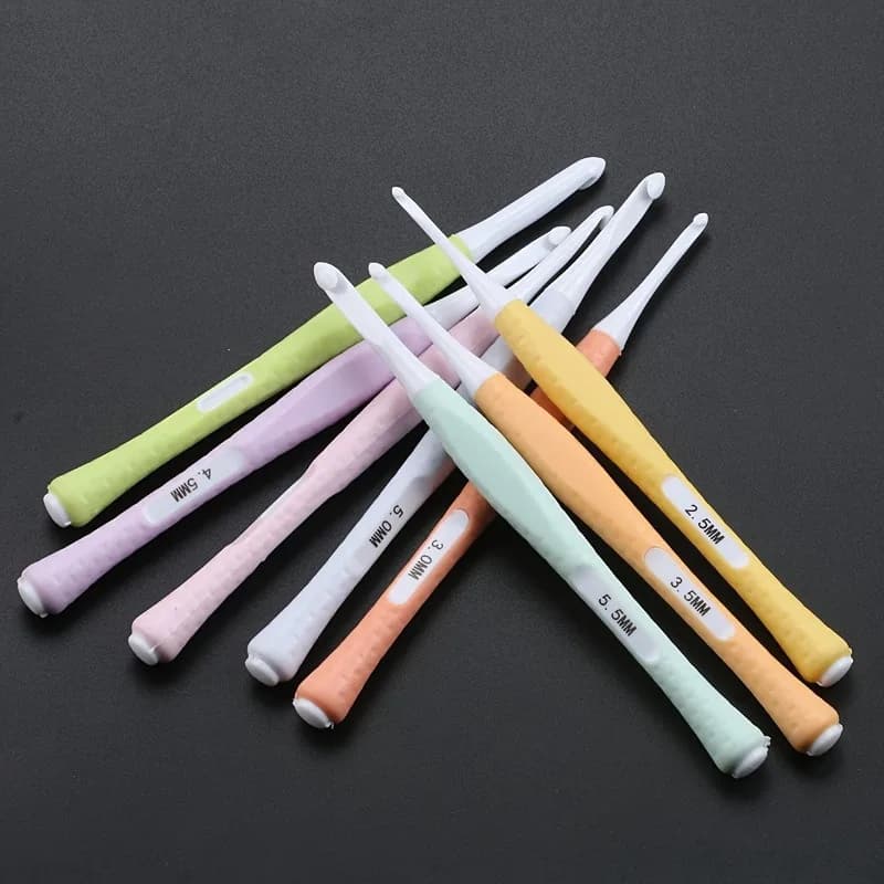Set di uncinetti in plastica, uncinetti con manico colorato, set di uncinetti ergonomici