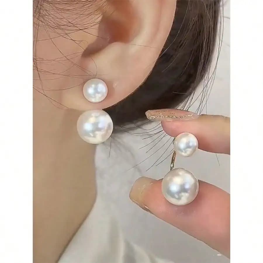 1pair French Luxurious Pearl Stud Earrings Women, Minimalist High-End Design Gift Earrings Suitable For Ladies, Friends