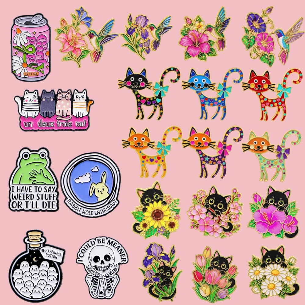 Floral Hummingbird Black Cat Frog Rabbit Skeleton Ghost Lapel Brooches Funny Quote Animal Badge Accessories for Backpack Jacket