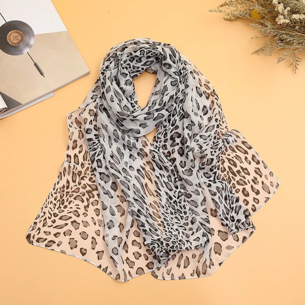 Nuovo Sciarpa in Chiffon con Stampa Leopardata, Sottile e Morbida, Lunga in Seta, per Hijab