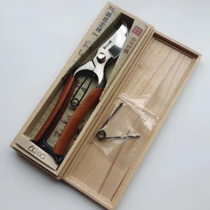 Hand-made drilling tools Garden professional pruning scissors Hand-made scissors Gardening Manual tools to save labor