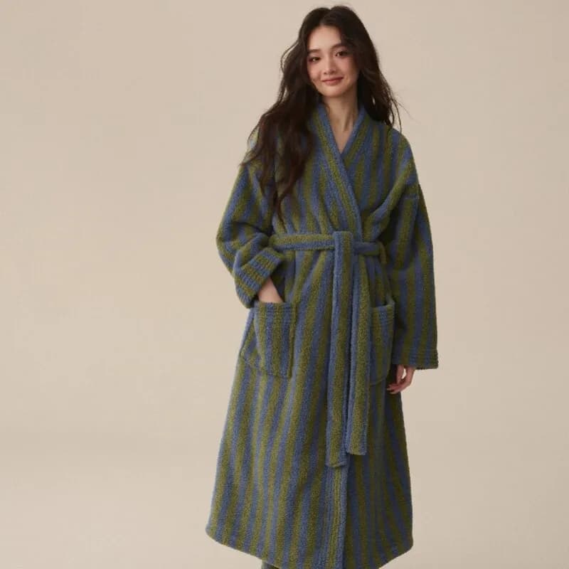 Autumn Winter Thick Soft Coral Velvet Striped Fleece Bathrobe Cozy Loungewear Plush Dressing Gown Long Robes for Women Home Wear