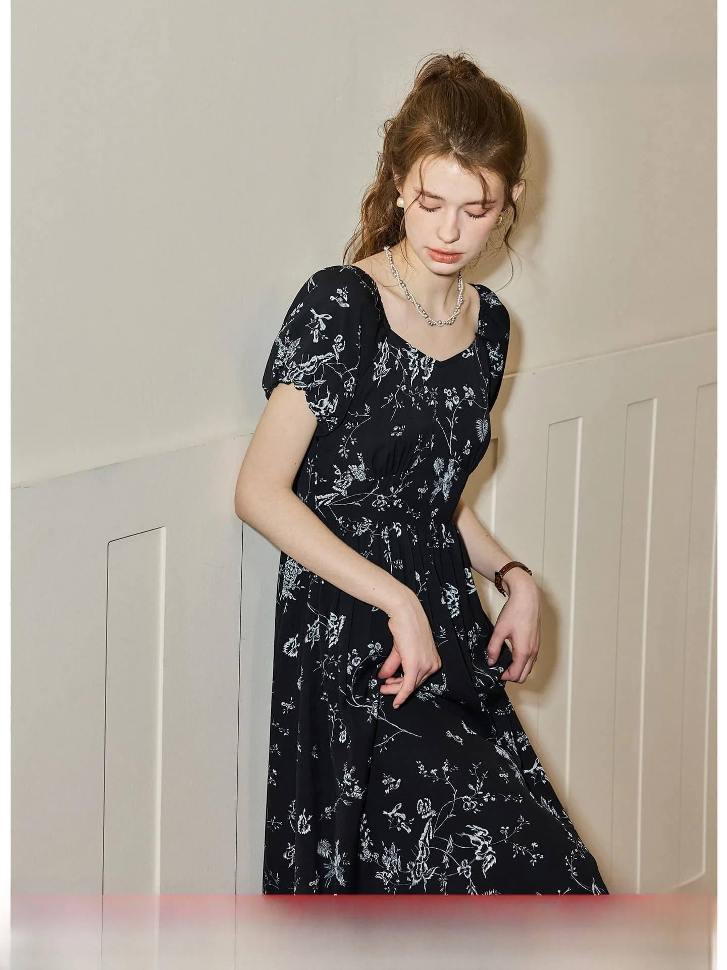 KuNMaVi Flagship Store Slimming Ceiling Floral Dress Women's Summer New Square Collar A-Line Skirt Breathable Polyester Fiber