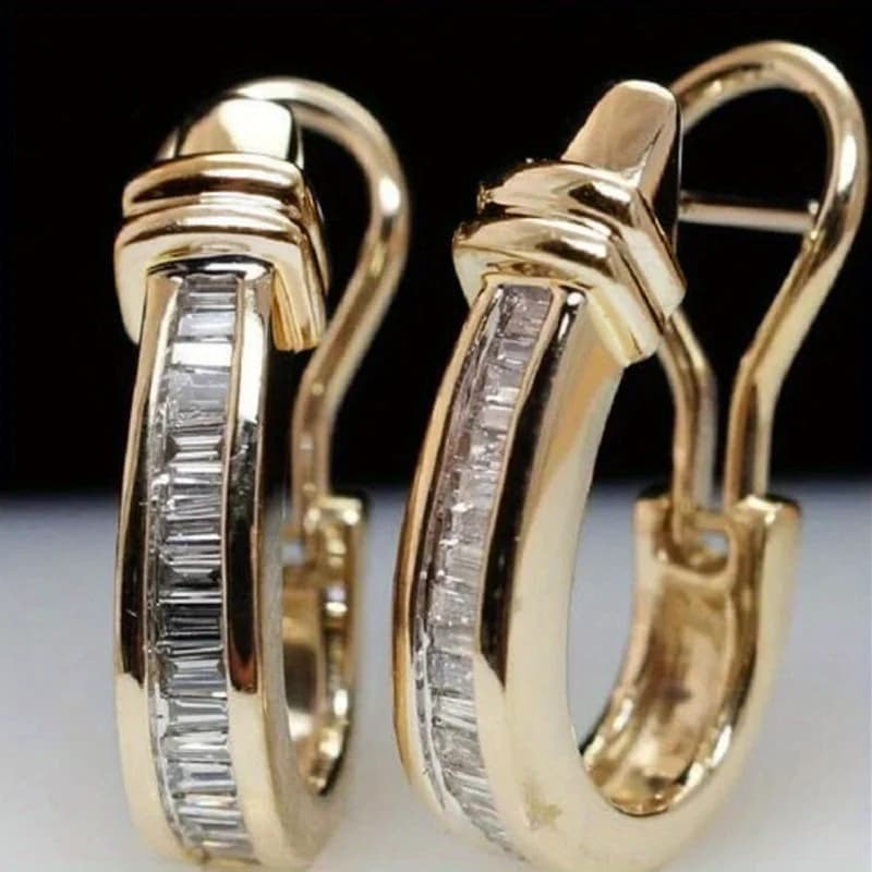 Orecchini a cerchio placcati in oro dal design conciso alla moda per le donne con zirconi sintetici intarsiati classici accessori per gioielli per banchetti artigianali