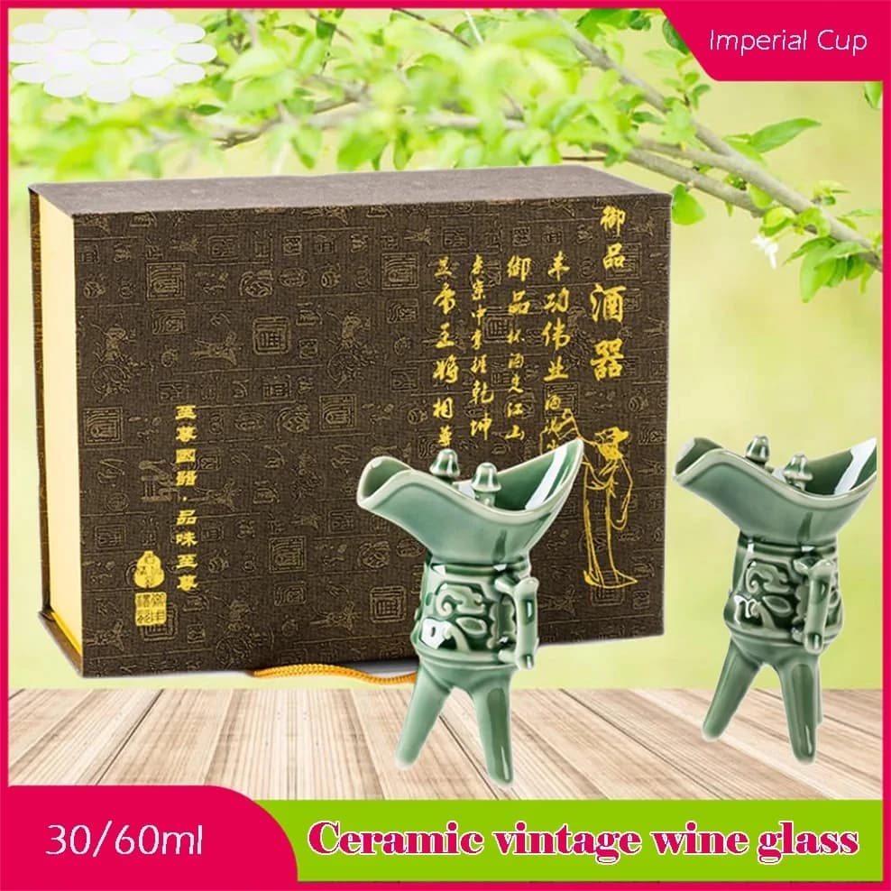 Bicchiere da vino vintage in ceramica Celadon Emperor Cup Bicchiere da vino bianco Calice Bicchiere da liquore Set da vino senza manico in stile cinese
