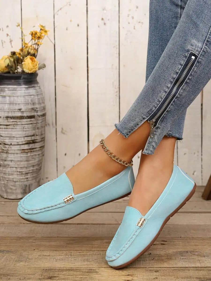 2026 New Women's Flat Loafers, Fashion Versatile Soft Bottom Slip-On Casual Shoes