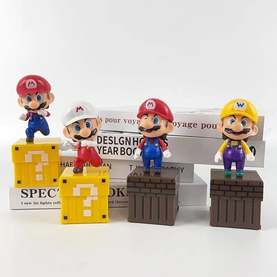 Nuove Simpatiche Action Figure di Super Mario Bros, Set da 4 Pezzi, Giocattoli Mario e Wario con Blocchi a Forma di Punto Interrogativo, Regalo di Compleanno per Bambini