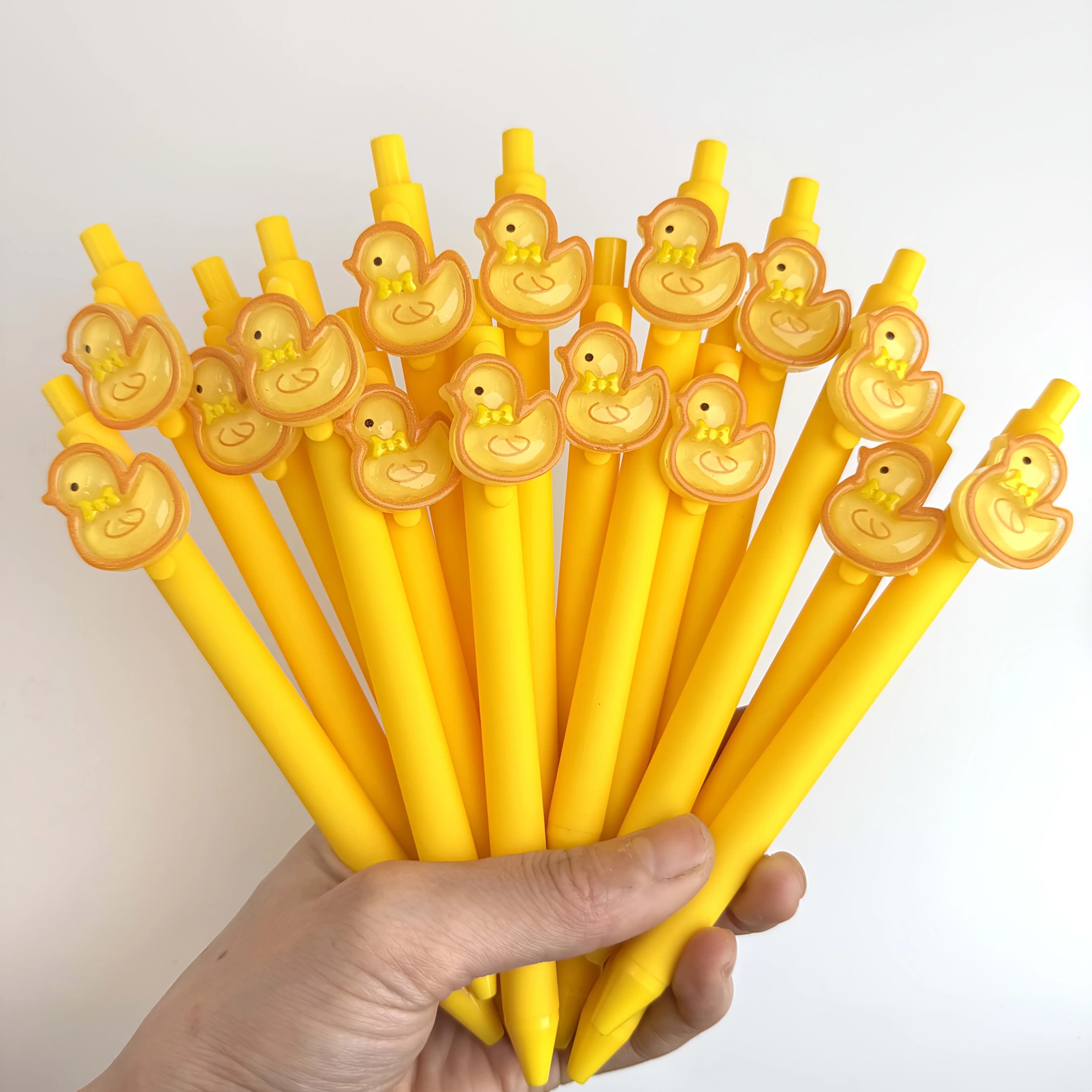 10 penne gel a forma di anatra gialla per il ritorno a scuola, penne retrattili carine con inchiostro nero per forniture scolastiche e da ufficio