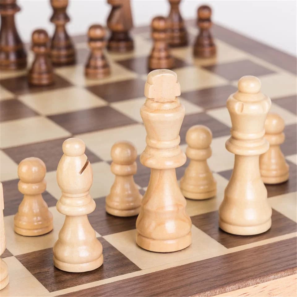 BSTFAMLY Set di scacchi in legno Gioco di scacchi internazionale Scacchiera pieghevole con pezzi degli scacchi degli scacchi I14