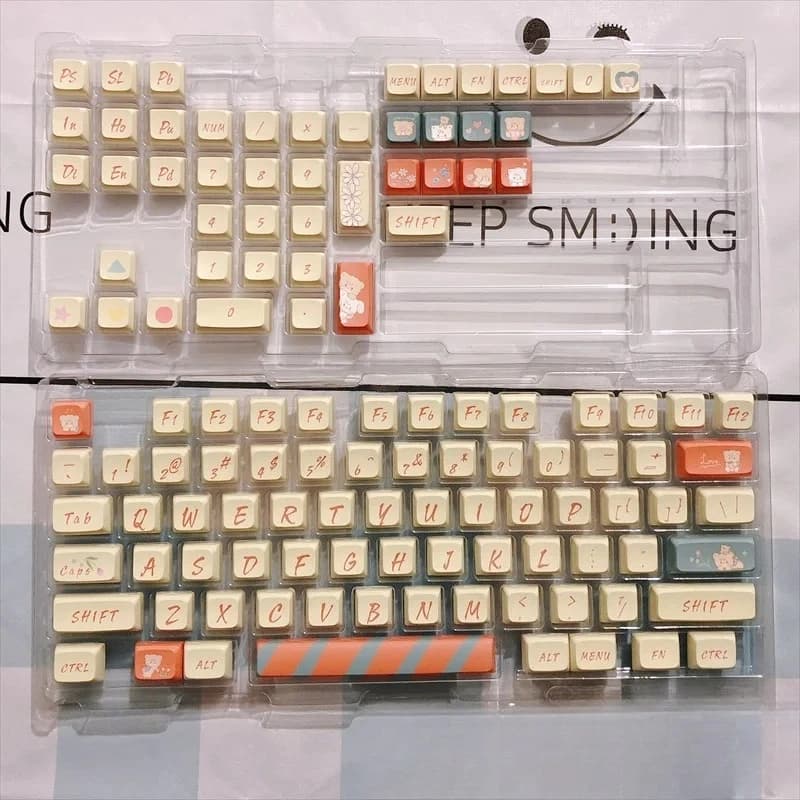 Keycaps XDA Height Naughty Bear in PBT con Sublimazione su Cinque Lati LM Originale 120 Tasti Universali per Tastiera Meccanica