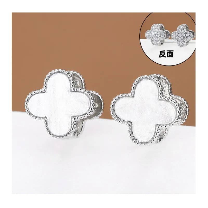The Same Four-leaf Flower Ear Buckle Is Inlaid with Zircon Women's Exquisite High-end Pure Copper Earrings Jewelry.