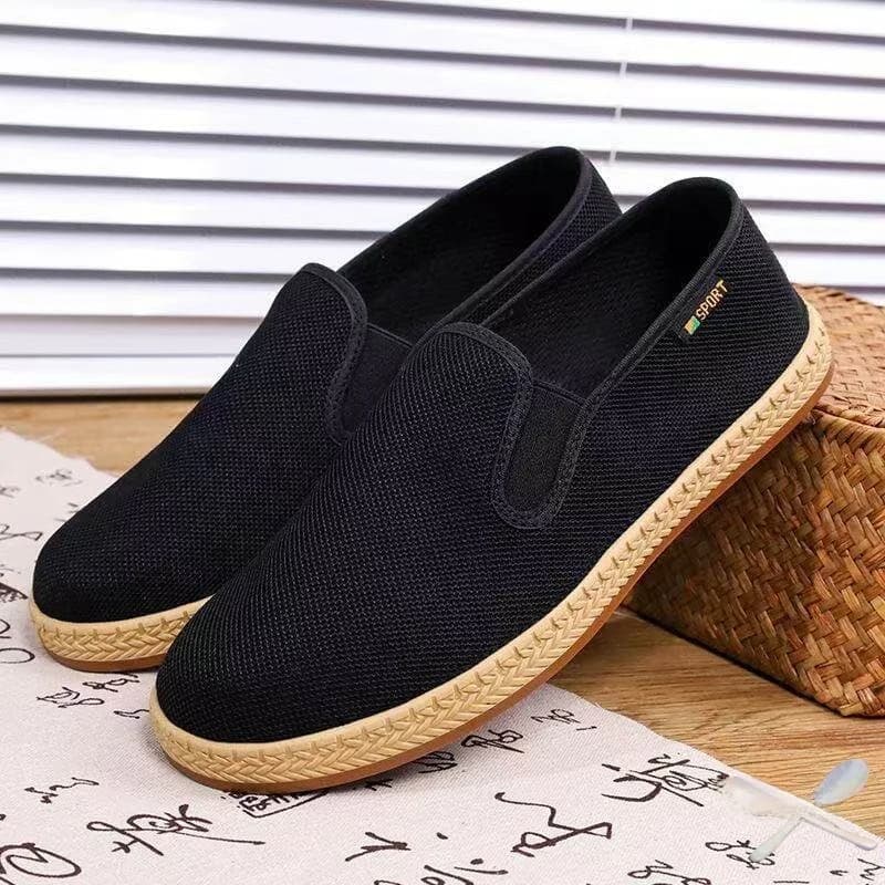 Beijing Men's Slip-On Soft-Soled Anti-Slip Sandals Comfortable Breathable Cloth Shoes Black Dad Shoes Spring Autumn Collection