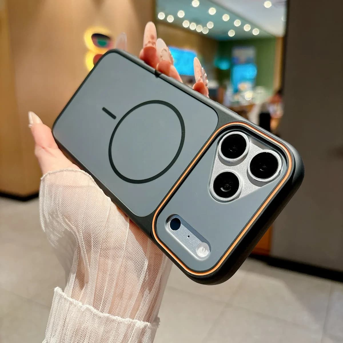 For IPhone 17 Pro Max 17Air for Magsafe Magnetic Silicone Phone Case for IPhone 16 15 14 Plus 13 12 Pro Max 11 Shockproof Cover