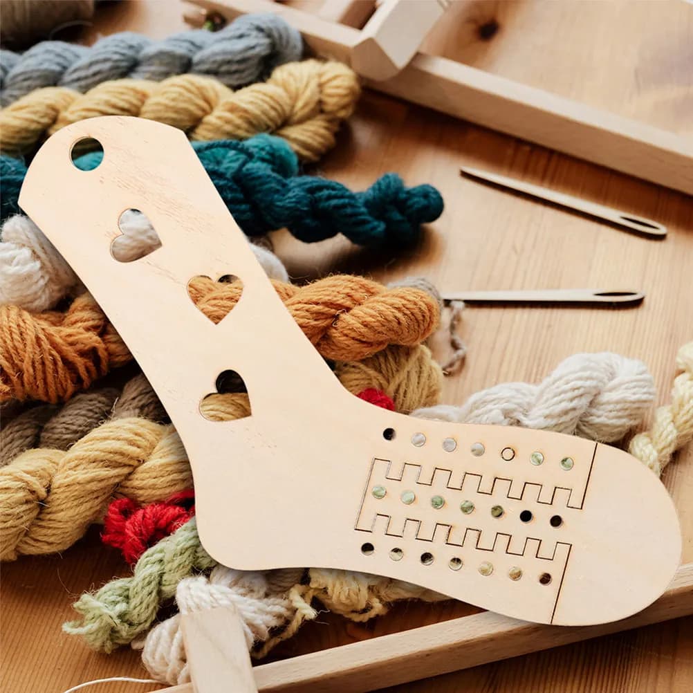 4Pcs Wooden Sock Display Rack Telescopic Sock Knitting Tool for Shaping Maintaining Form and Organizing Handmade Socks