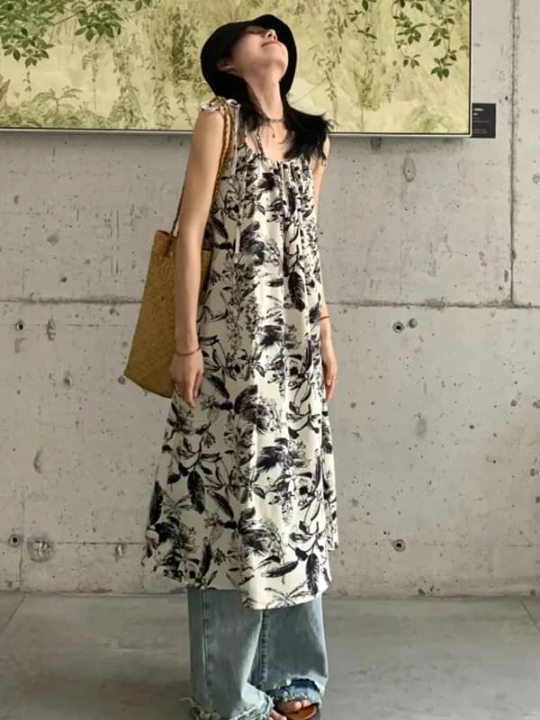 2026 New Summer Floral Print Halter Dress Elegant Design Casual Style Women's Dress Gown Standard Fit A-Line Skirt