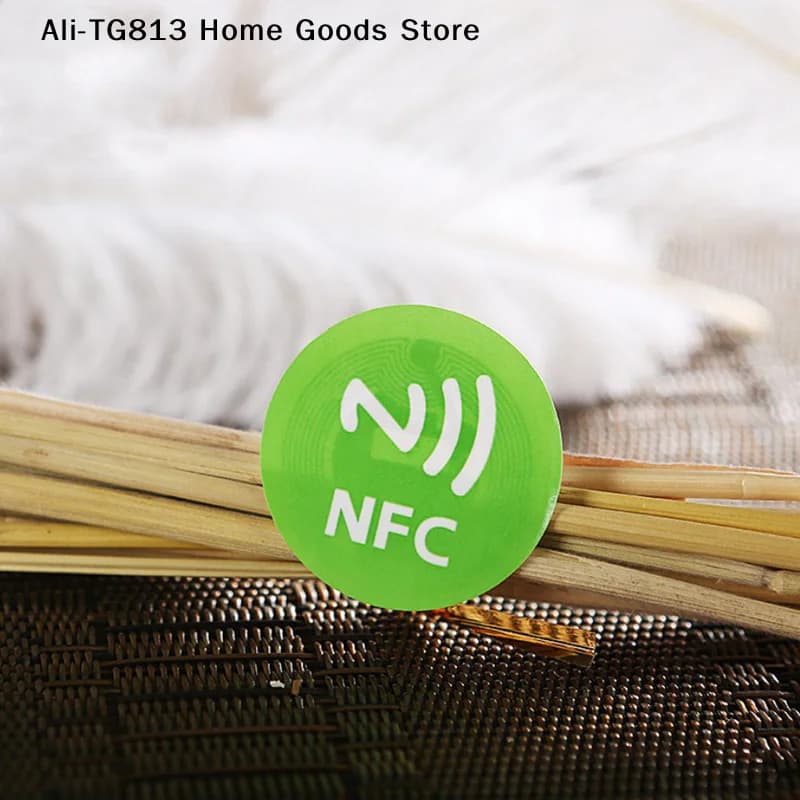 [TG813] 1 pezzo di adesivi NFC impermeabili in materiale PET, etichette intelligenti Ntag213 per tutti i telefoni