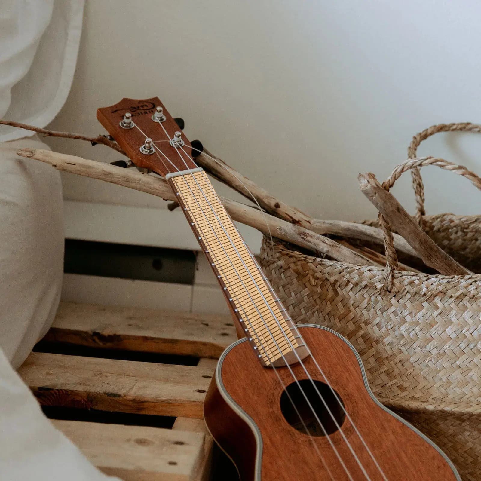 8 Pezzi Strisce Flessibili per Bordatura Chitarra, Inserti Decorativi in Legno per Chitarra Acustica, Classica, Ukulele, Basso - Ricambio e Rifinitura