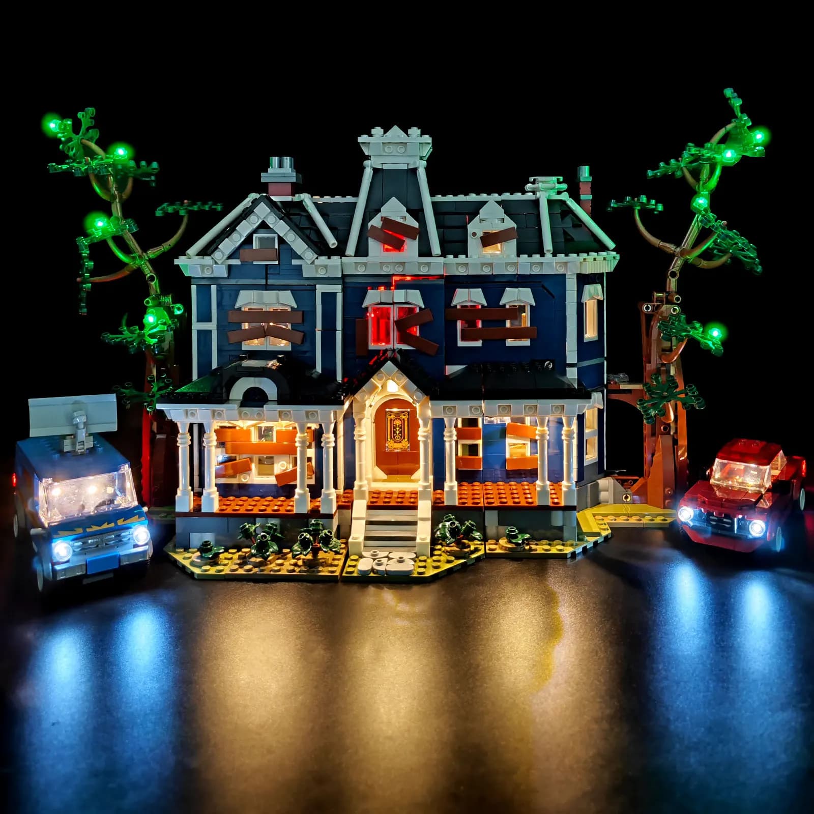 Kit di illuminazione a LED LYBMTWF compatibile con Lego11370 Stranger Things The Creel House (NON include i mattoncini del modello)