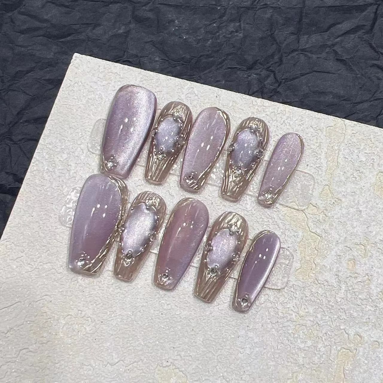 10 pcs. Fin Nails Press-on Purple Effetto Lampadina Cat Eye Buchra Magic Mirror, Removable Fin Nails for Woman and Girl, Nail Art