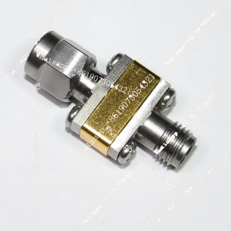 Blocco/Isolatore DC con Interfaccia 1.85mm, 9KHz-65GHz, 10V