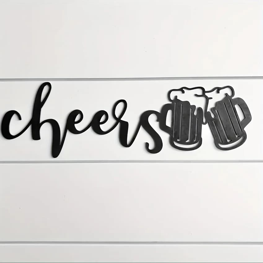 Decorazione da parete in metallo con motivo tazza di birra "Cheers" - Decorazione festiva e rustica per bar domestici, mancave e feste - Decorazione da parete resistente per interni