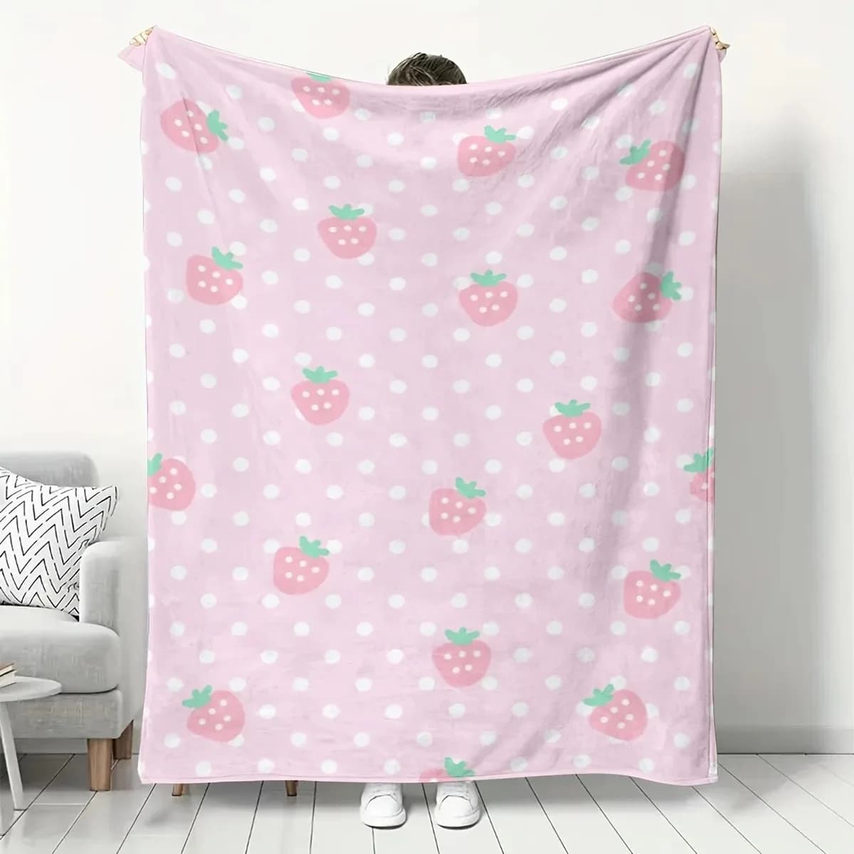 Morbida Coperta in Flanella Rosa con Stampa a Pois e Fragole, Plaid Accogliente per Divano, Letto, Camera da Letto, Ufficio, Calda, Leggera, Decorativa