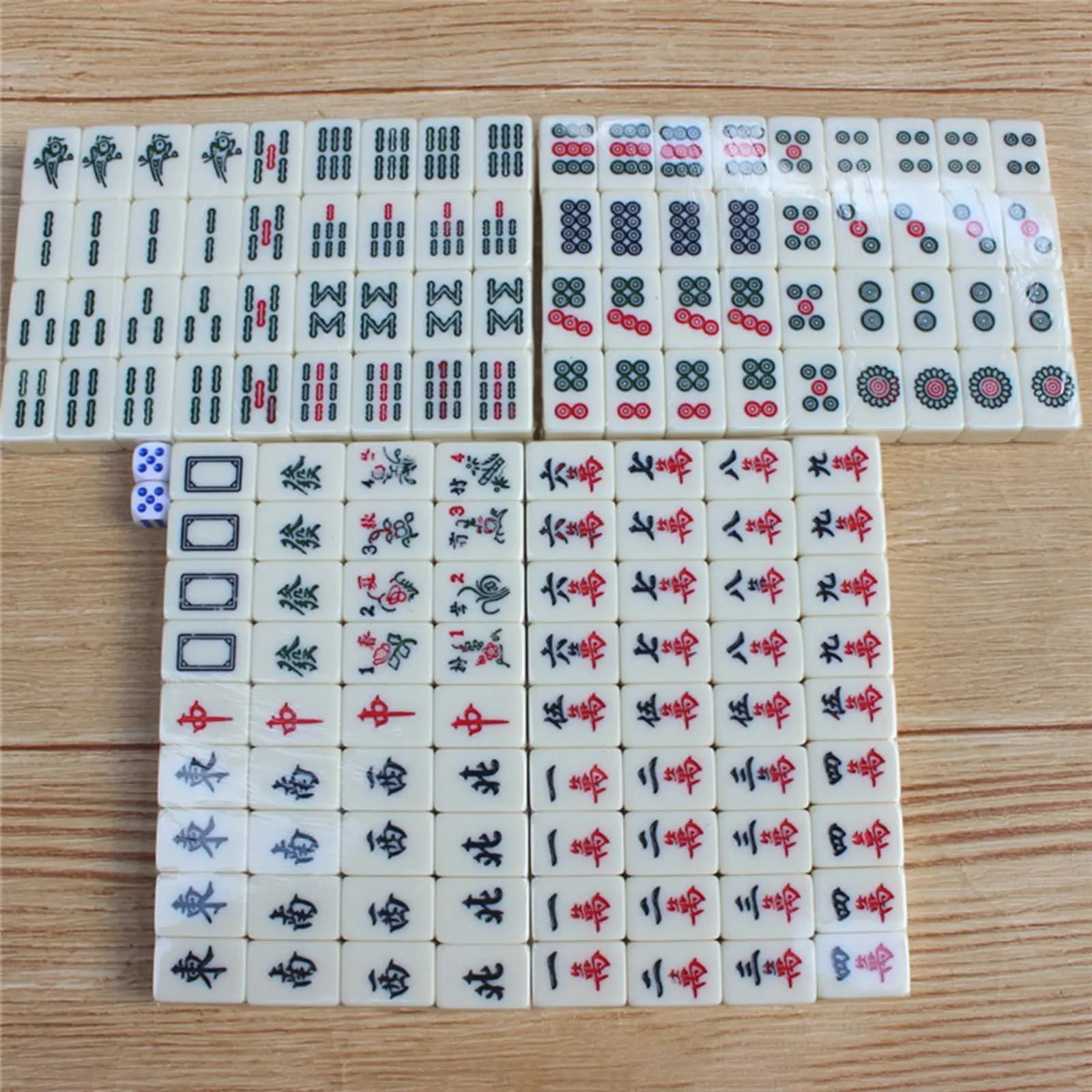 Set Compatto di Tessere Mahjong Multicolore in Melamina con Custodia per Uso Familiare e da Viaggio