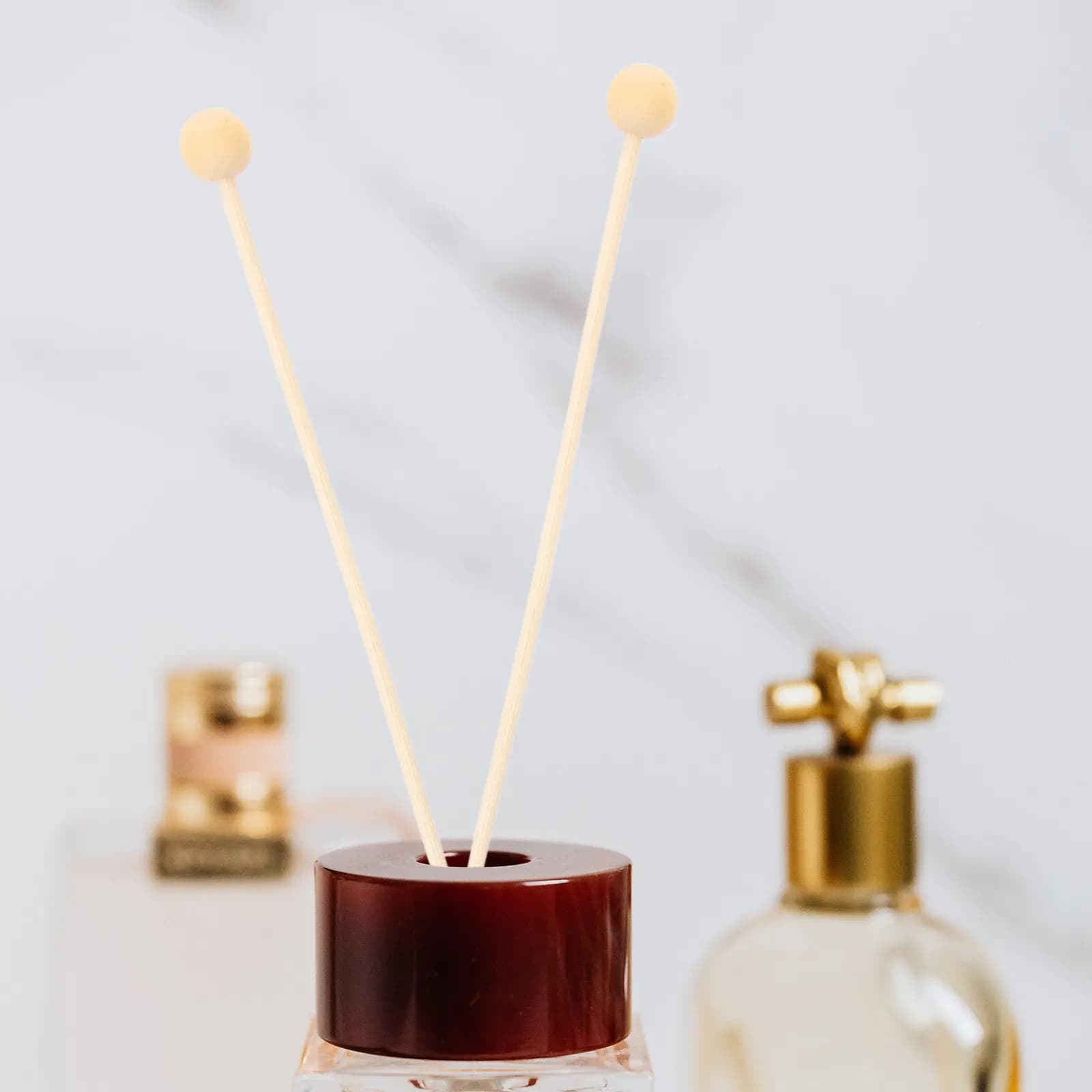 50 Pezzi Bastoncini Diffusori per Aromaterapia in Legno, Stile Perline, Ricambio per Ufficio, Bagno, Soggiorno