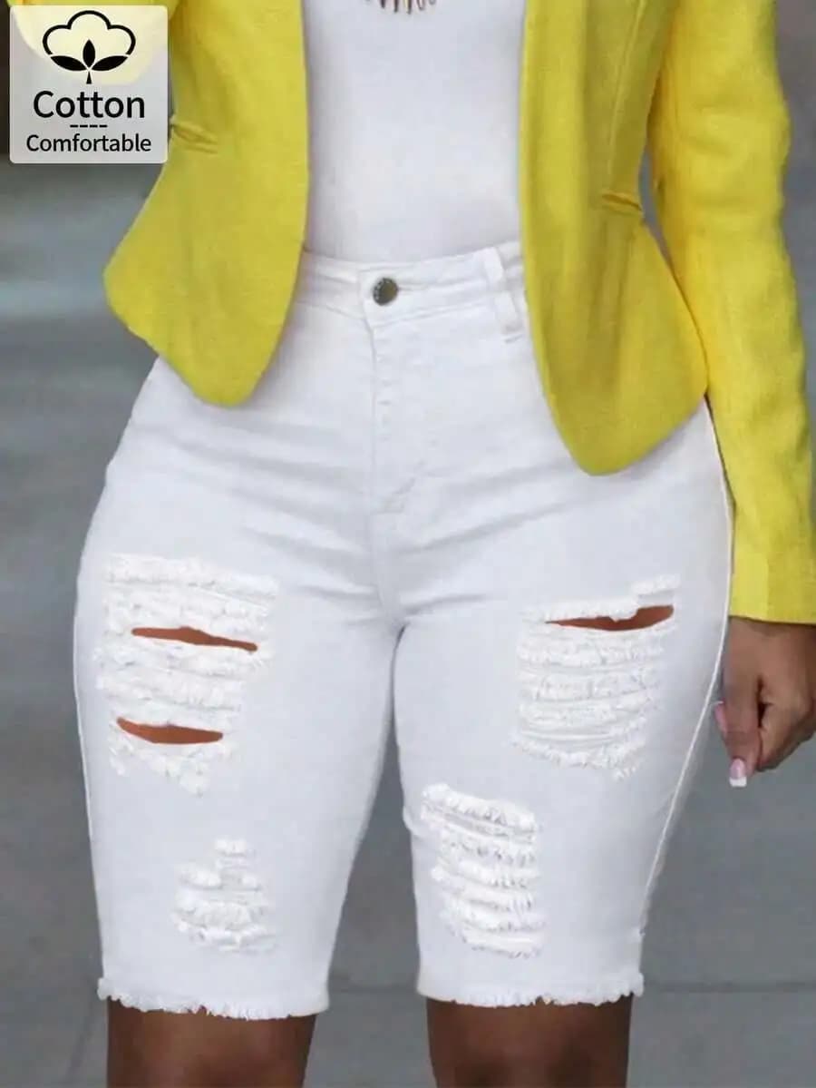 Womens Distressed White Denim Shorts With Pockets Frayed Hem Medium Stretch Casual Summer