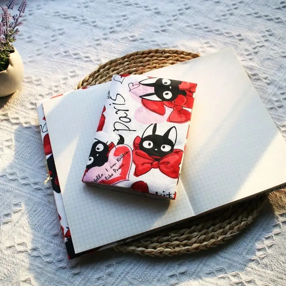 Fromthenon 1PC A5 A6 Settimane Papillon Gatto nero a Parigi Copertina del libro in stoffa Custodia per agenda Copertina del diario Forniture di cancelleria per ufficio